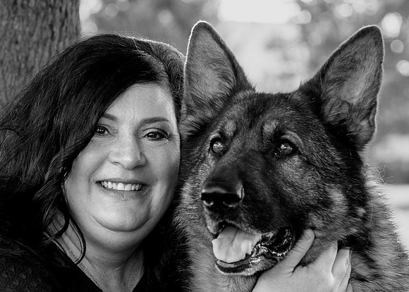 _RFZ6757 cropped copy B&W
